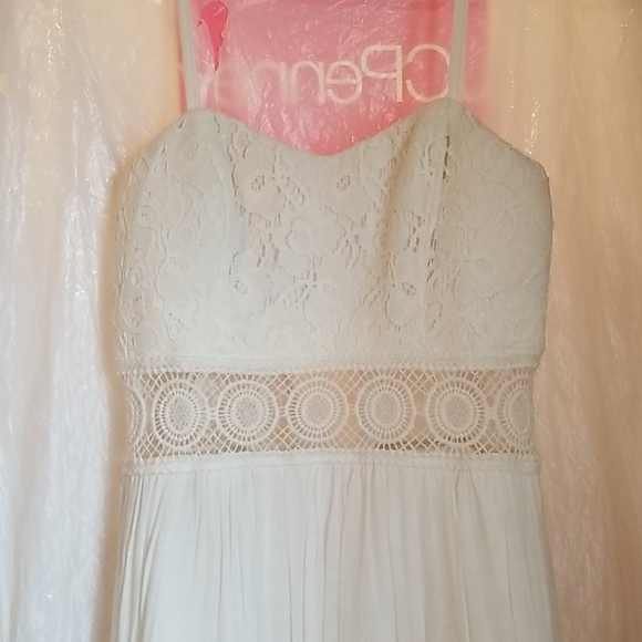 BCX White Lace Mini Dress - Picture 2 of 6